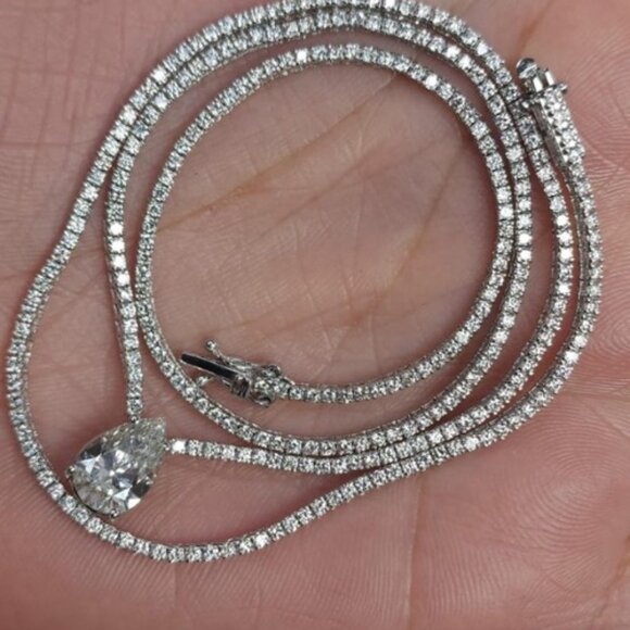 14Kt Gold 4.11 Ct 17-inch Lab Grown Teardrop Diamond Tennis Necklace - Picture 5 of 6